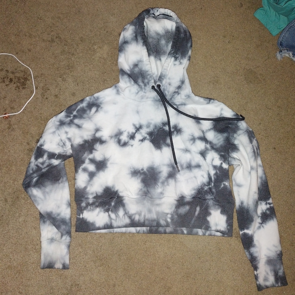 Women's cloud crop top sweatshirt